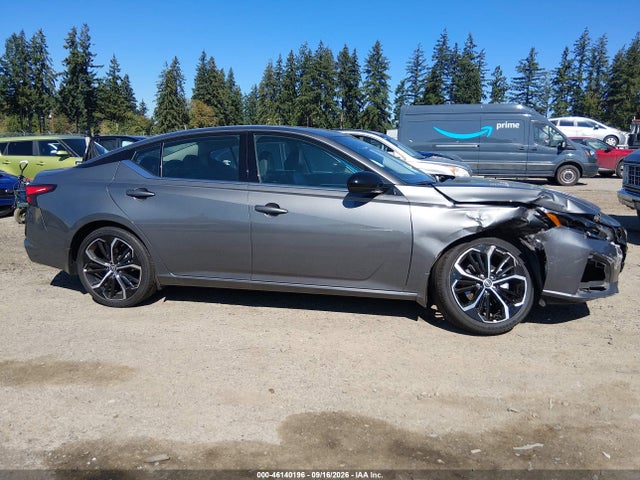 1N4BL4CV5SN355417 Nissan Altima Sr Fwd