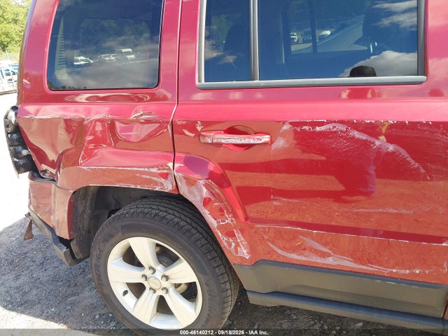 2015 Jeep Patriot Latitude მანქანა იყიდება აუქციონზე, vin: 1C4NJRFB0FD214438, აუქციონის ნომერი: 46140212
