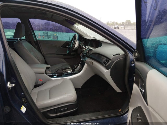 2015 Honda Accord Ex-l მანქანა იყიდება აუქციონზე, vin: 1HGCR2F88FA105580, აუქციონის ნომერი: 46140264