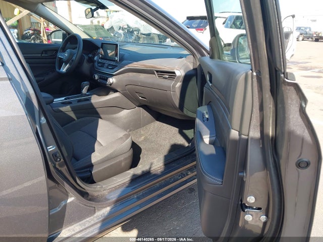 1N4BL4DW3TN315006 Nissan Altima Sv Awd