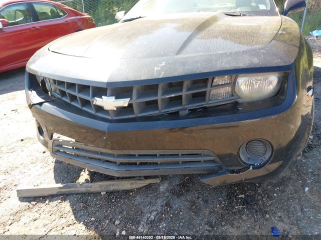 46140302 :رقم المزاد ، 2G1FA1E31D9208179 vin ، 2013 Chevrolet Camaro 2ls مزاد بيع