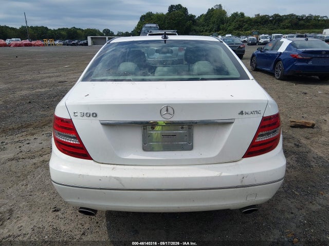 Продажа на аукционе авто 2013 Mercedes-benz C 300 Luxury 4matic, vin: WDDGF8AB8DR247608, номер лота: 46140316