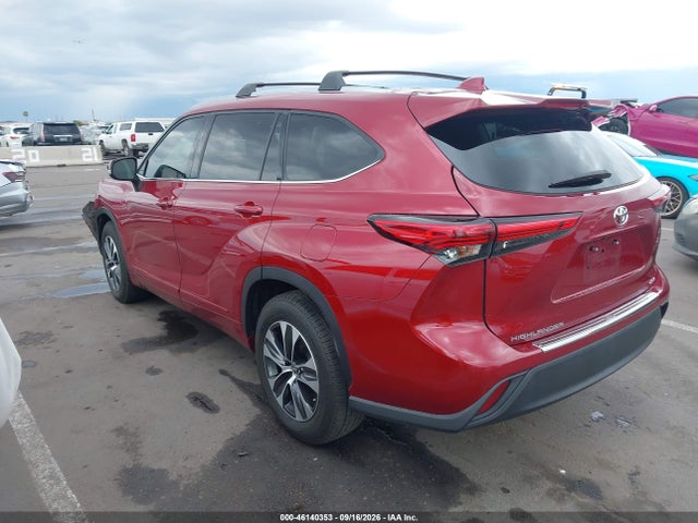 Toyota Highlander Xle 2021 5TDHZRAH5MS083168 Image 3