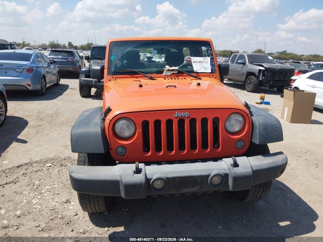 46140371 :رقم المزاد ، 1C4BJWDG6FL729918 vin ، 2015 Jeep Wrangler Unlimited Sport مزاد بيع