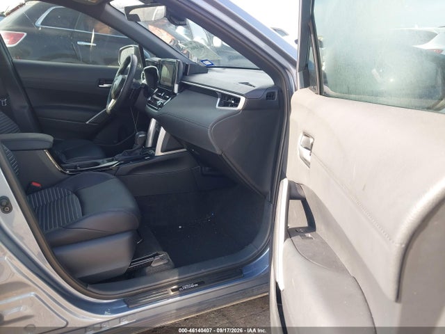 2024 Toyota Corolla Cross Hybrid Xse მანქანა იყიდება აუქციონზე, vin: 7MUFBABG7RV053797, აუქციონის ნომერი: 46140407