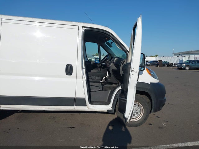 3C6TRVAG5KE538156 RAM Promaster 1500 Low Roof 136 Wb
