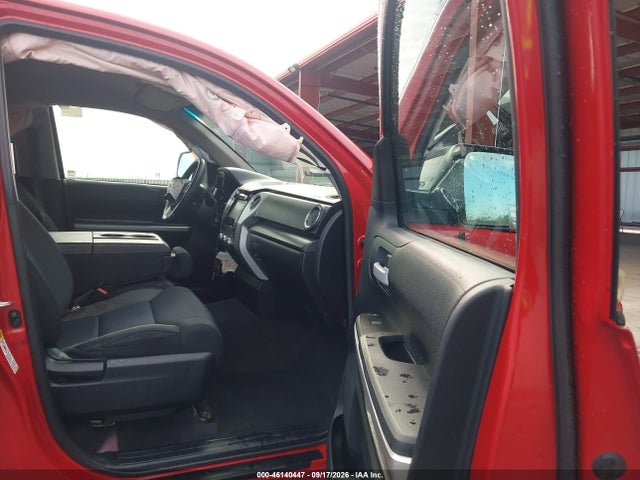 5TFRY5F14FX187711 Toyota Tundra Sr5 5.7l V8