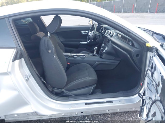 Продажа на аукционе авто 2019 Ford Mustang Ecoboost, vin: 1FA6P8TH0K5144083, номер лота: 46140454