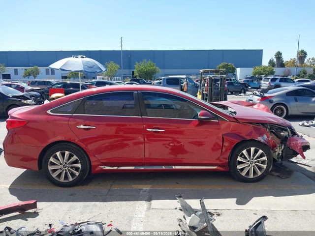 2016 Hyundai Sonata Sport მანქანა იყიდება აუქციონზე, vin: 5NPE34AF7GH330805, აუქციონის ნომერი: 46140490