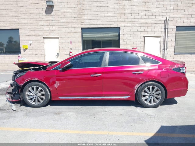 2016 Hyundai Sonata Sport მანქანა იყიდება აუქციონზე, vin: 5NPE34AF7GH330805, აუქციონის ნომერი: 46140490