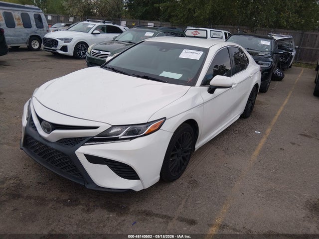 46140502 :رقم المزاد ، JTNB11HKXJ3031785 vin ، 2018 Toyota Camry Se مزاد بيع