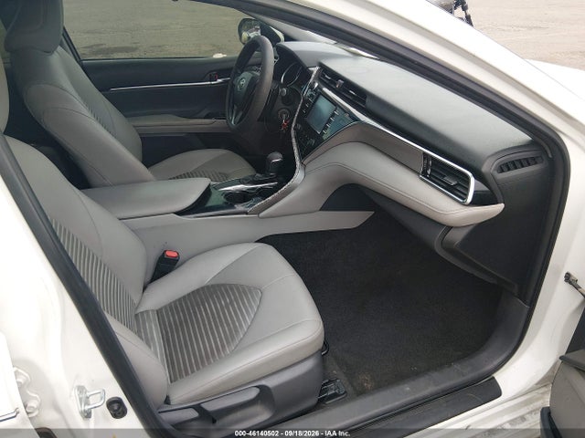 46140502 :رقم المزاد ، JTNB11HKXJ3031785 vin ، 2018 Toyota Camry Se مزاد بيع