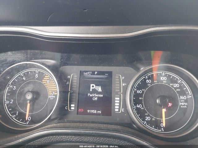 Продажа на аукционе авто 2019 Jeep Cherokee Altitude Fwd, vin: 1C4PJLLNXKD290702, номер лота: 46140519