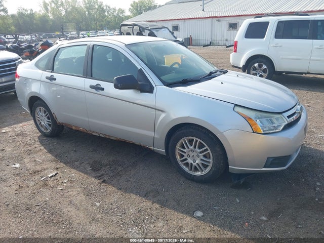 46140549 :رقم المزاد ، 1FAHP3FN9BW200951 vin ، 2011 Ford Focus Se مزاد بيع
