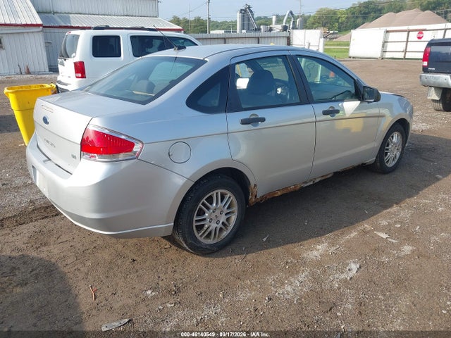 46140549 :رقم المزاد ، 1FAHP3FN9BW200951 vin ، 2011 Ford Focus Se مزاد بيع
