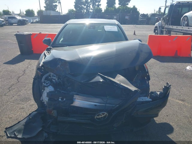 46140585 :رقم المزاد ، 4T1G11AK5NU659883 vin ، 2022 Toyota Camry Se مزاد بيع