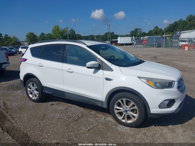 Продаж на аукціоні авто 2018 Ford Escape Se, vin: 1FMCU9GDXJUB46295, номер лоту: 46140604
