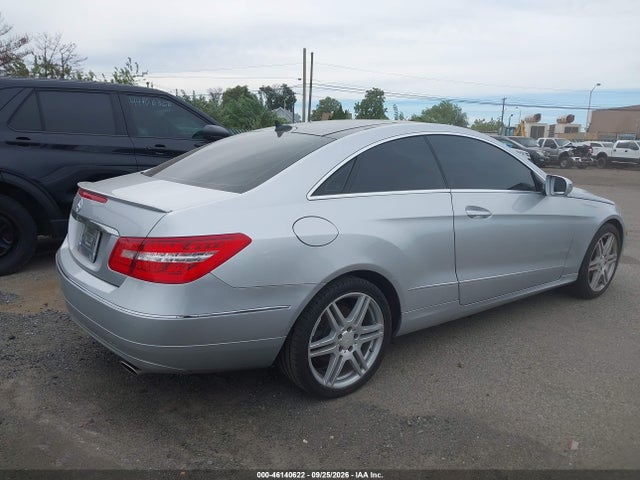 Продажа на аукционе авто 2010 Mercedes-benz E 350, vin: WDDKJ5GB8AF019412, номер лота: 46140622