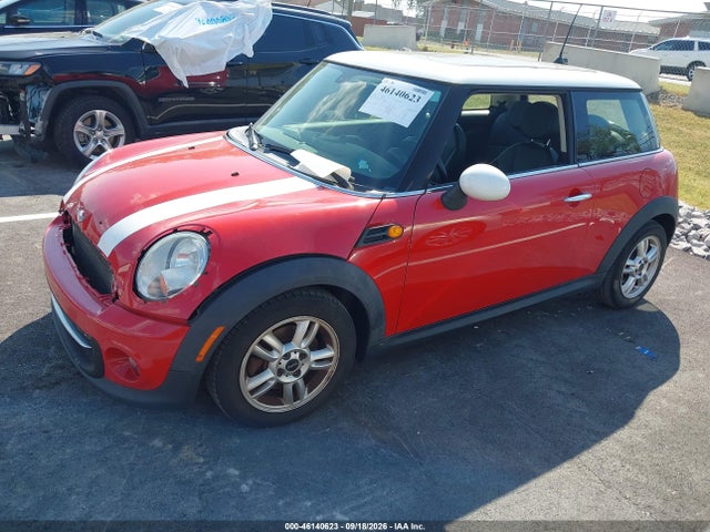 2013 Mini Hardtop Cooper მანქანა იყიდება აუქციონზე, vin: WMWSU3C53DT682038, აუქციონის ნომერი: 46140623