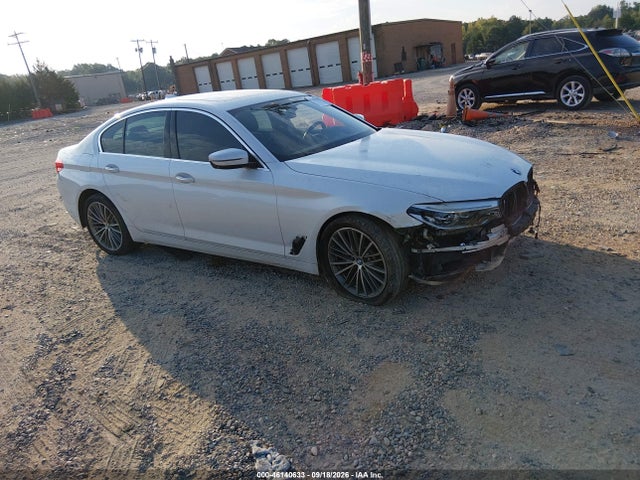 2017 Bmw 540i მანქანა იყიდება აუქციონზე, vin: WBAJE5C33HG477739, აუქციონის ნომერი: 46140633
