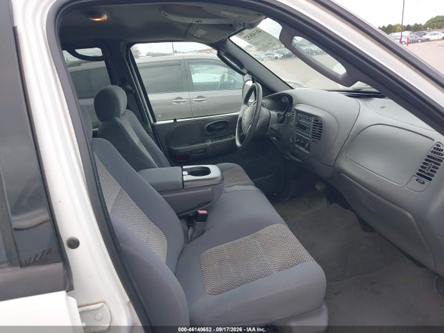 2003 Ford F-150 Lariat/xlt მანქანა იყიდება აუქციონზე, vin: 1FTRW08LX3KD84320, აუქციონის ნომერი: 46140652