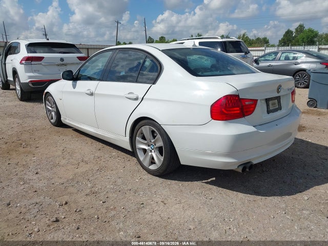46140678 :رقم المزاد ، WBAPH7C51BE131092 vin ، 2011 Bmw 328i مزاد بيع