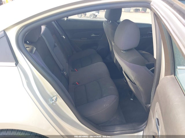 Продажа на аукционе авто 2015 Chevrolet Cruze 1lt Auto, vin: 1G1PC5SB0F7201066, номер лота: 46140692