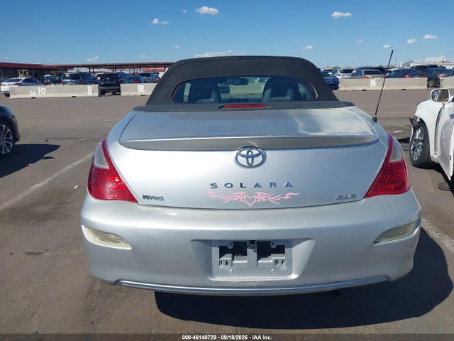 46140729 :رقم المزاد ، 4T1FA38P68U139981 vin ، 2008 Toyota Camry Solara Sle مزاد بيع