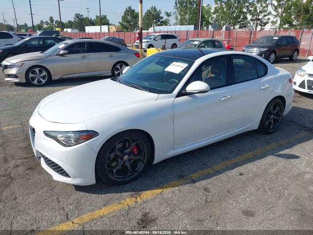 ZARFAECN7J7594080 Alfa Romeo Giulia Ti Sport Rwd