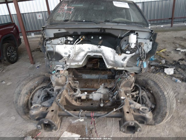 46140790 :رقم المزاد ، 1GYS4DKJ1KR337456 vin ، 2019 Cadillac Escalade Platinum مزاد بيع