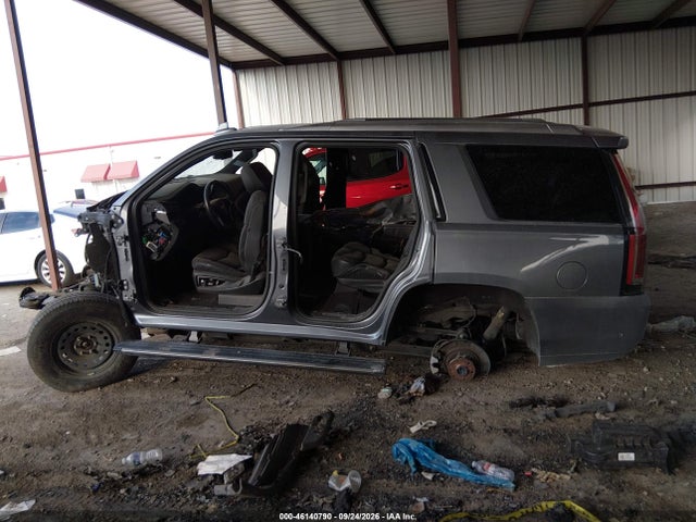 46140790 :رقم المزاد ، 1GYS4DKJ1KR337456 vin ، 2019 Cadillac Escalade Platinum مزاد بيع