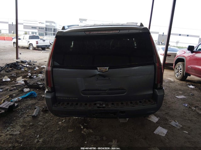 46140790 :رقم المزاد ، 1GYS4DKJ1KR337456 vin ، 2019 Cadillac Escalade Platinum مزاد بيع