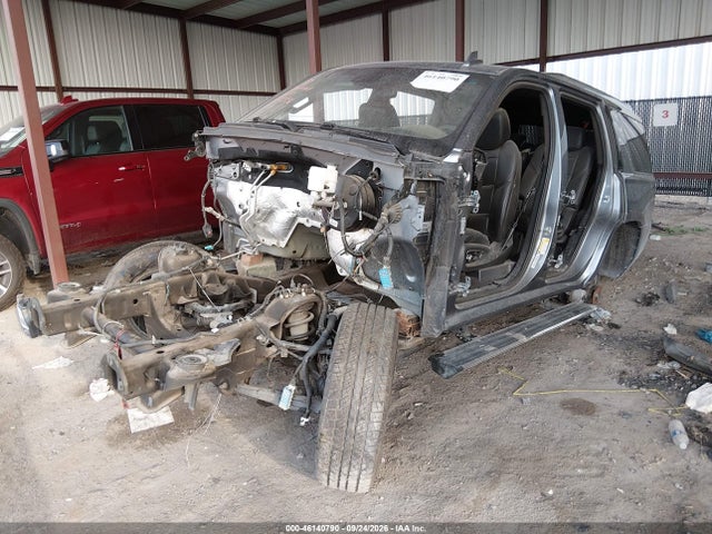 46140790 :رقم المزاد ، 1GYS4DKJ1KR337456 vin ، 2019 Cadillac Escalade Platinum مزاد بيع