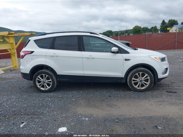 Продажа на аукционе авто 2018 Ford Escape Se, vin: 1FMCU9GD4JUD60750, номер лота: 46140801