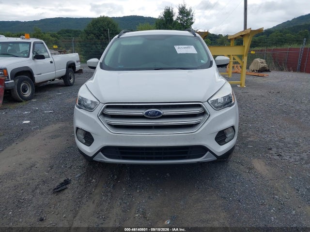 Продажа на аукционе авто 2018 Ford Escape Se, vin: 1FMCU9GD4JUD60750, номер лота: 46140801