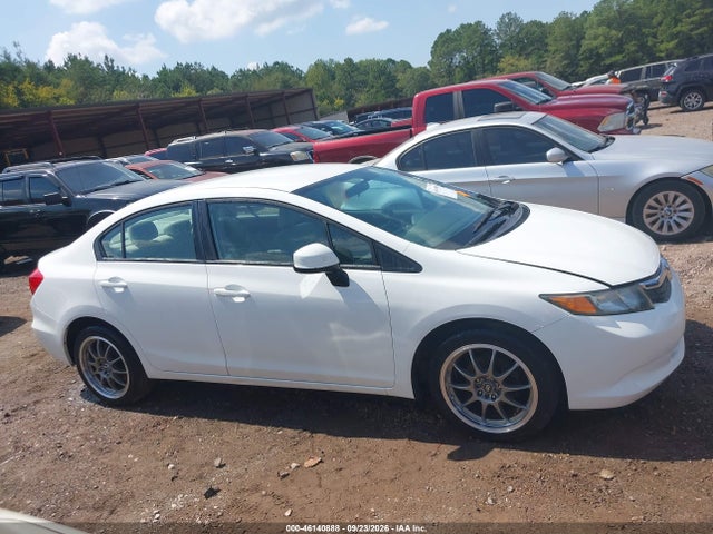Продаж на аукціоні авто 2012 Honda Civic Lx, vin: 19XFB2F58CE042964, номер лоту: 46140888