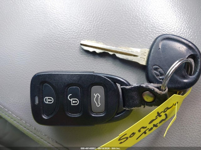 2006 Hyundai Sonata Gls V6/lx V6 მანქანა იყიდება აუქციონზე, vin: 5NPEU46F56H087855, აუქციონის ნომერი: 46140891