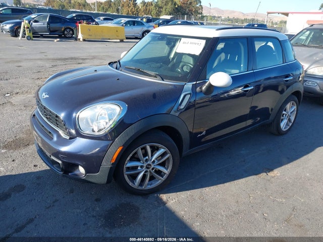 Mini Countryman Cooper S 2014 WMWZC5C5XEWP38070 Image 2