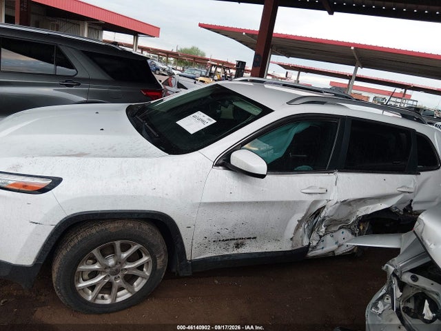 46140902 :رقم المزاد ، 1C4PJLCS3HD232364 vin ، 2017 Jeep Cherokee Latitude Fwd مزاد بيع