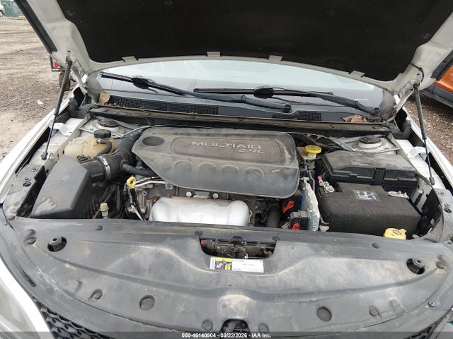 Продаж на аукціоні авто 2015 Chrysler 200 Limited, vin: 1C3CCCAB0FN597687, номер лоту: 46140904
