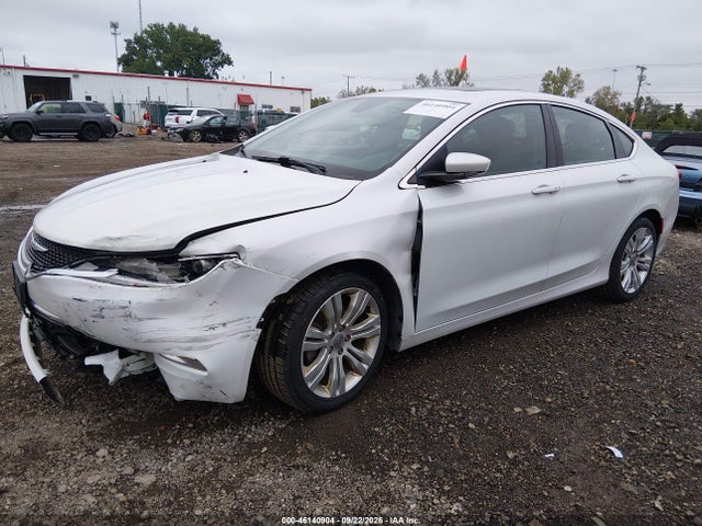 Продаж на аукціоні авто 2015 Chrysler 200 Limited, vin: 1C3CCCAB0FN597687, номер лоту: 46140904