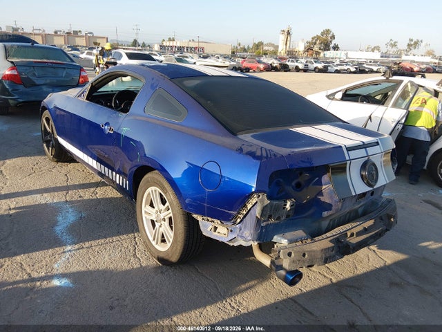 Ford Mustang V6 2014 1ZVBP8AM1E5288722 Image 3