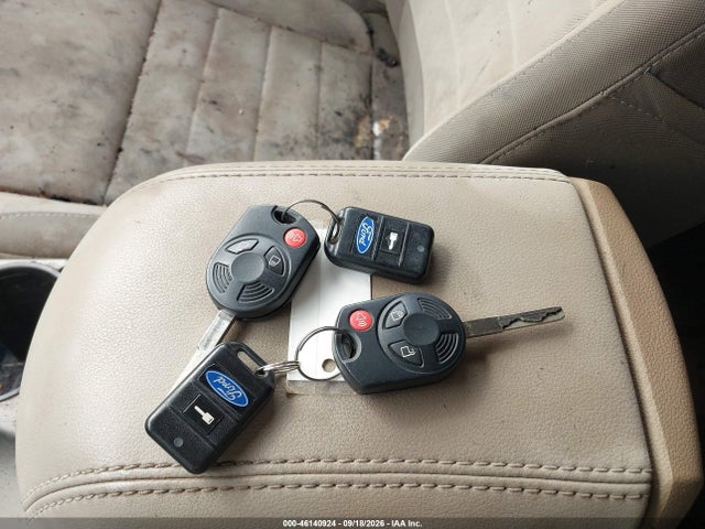 46140924 :رقم المزاد ، 1FMCU0G72FUA16556 vin ، 2015 Ford Escape Se مزاد بيع