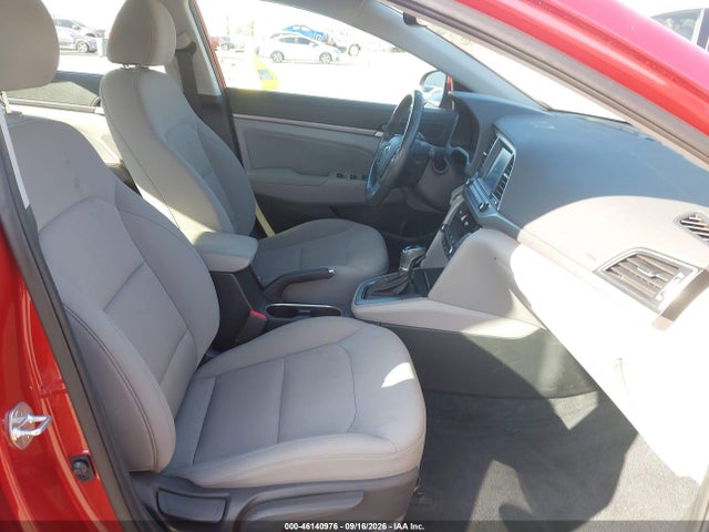 46140976 :رقم المزاد ، 5NPD84LF5JH379647 vin ، 2018 Hyundai Elantra Value Edition مزاد بيع