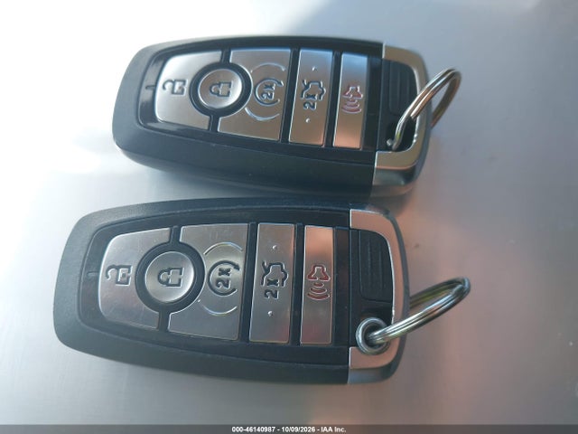 2018 Ford Fusion Energi Titanium მანქანა იყიდება აუქციონზე, vin: 3FA6P0SU1JR110472, აუქციონის ნომერი: 46140987