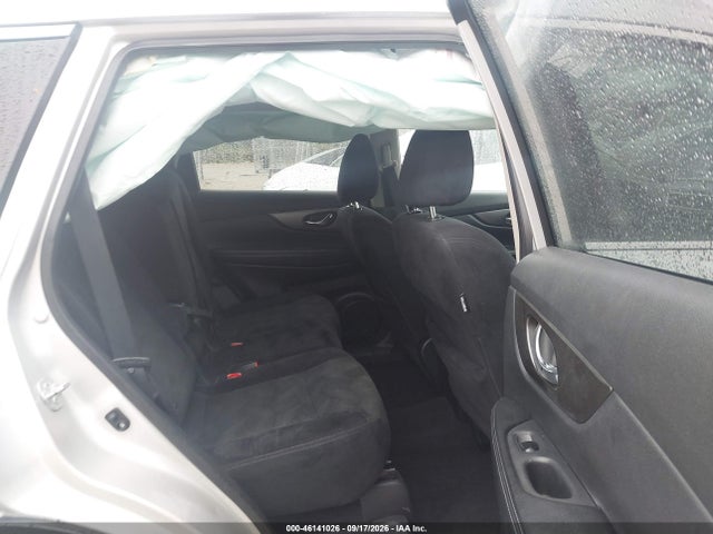 46141026 :رقم المزاد ، 5N1AT2MV9FC784081 vin ، 2015 Nissan Rogue Sv مزاد بيع