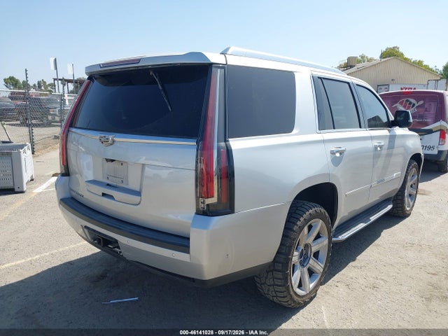 46141028 :رقم المزاد ، 1GYS3BKJ9HR360046 vin ، 2017 Cadillac Escalade Luxury مزاد بيع