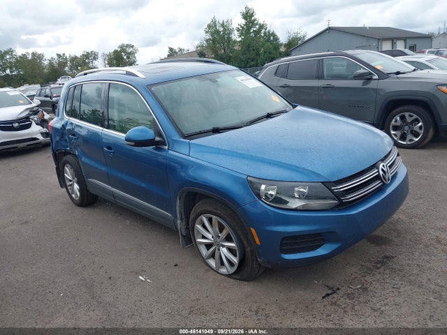 2017 Volkswagen Tiguan 2.0t Wolfsburg Edition მანქანა იყიდება აუქციონზე, vin: WVGSV7AXXHW509709, აუქციონის ნომერი: 46141049