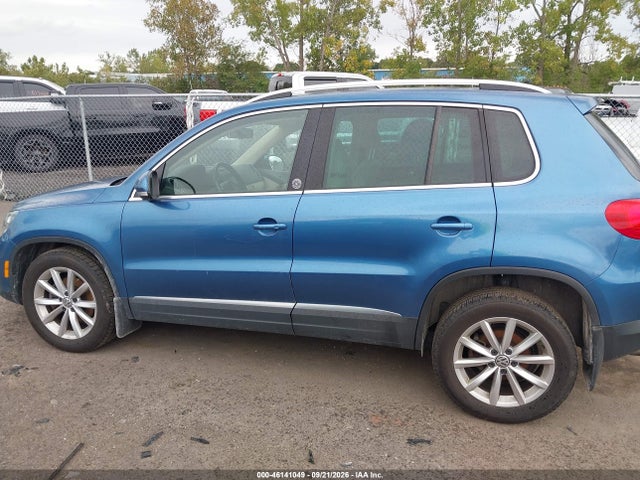 2017 Volkswagen Tiguan 2.0t Wolfsburg Edition მანქანა იყიდება აუქციონზე, vin: WVGSV7AXXHW509709, აუქციონის ნომერი: 46141049