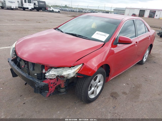 46141096 :رقم المزاد ، 4T1BF1FK3CU560528 vin ، 2012 Toyota Camry Le مزاد بيع